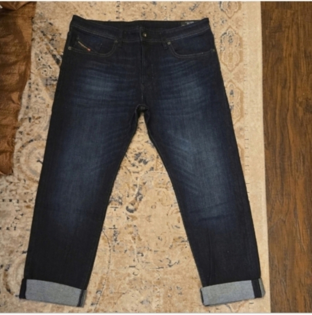 Men's Dark Blue Jeans